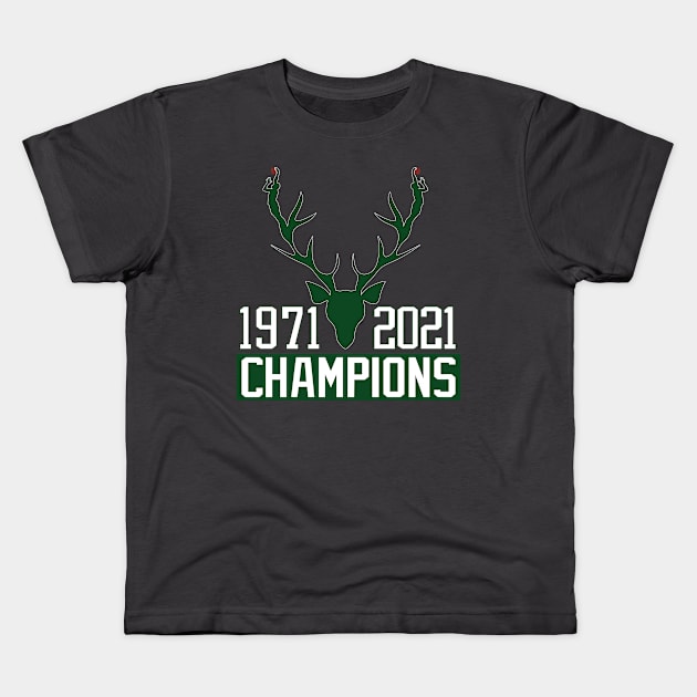 Milwaukee team Basketball Champions 2021 Kids T-Shirt by Kishu